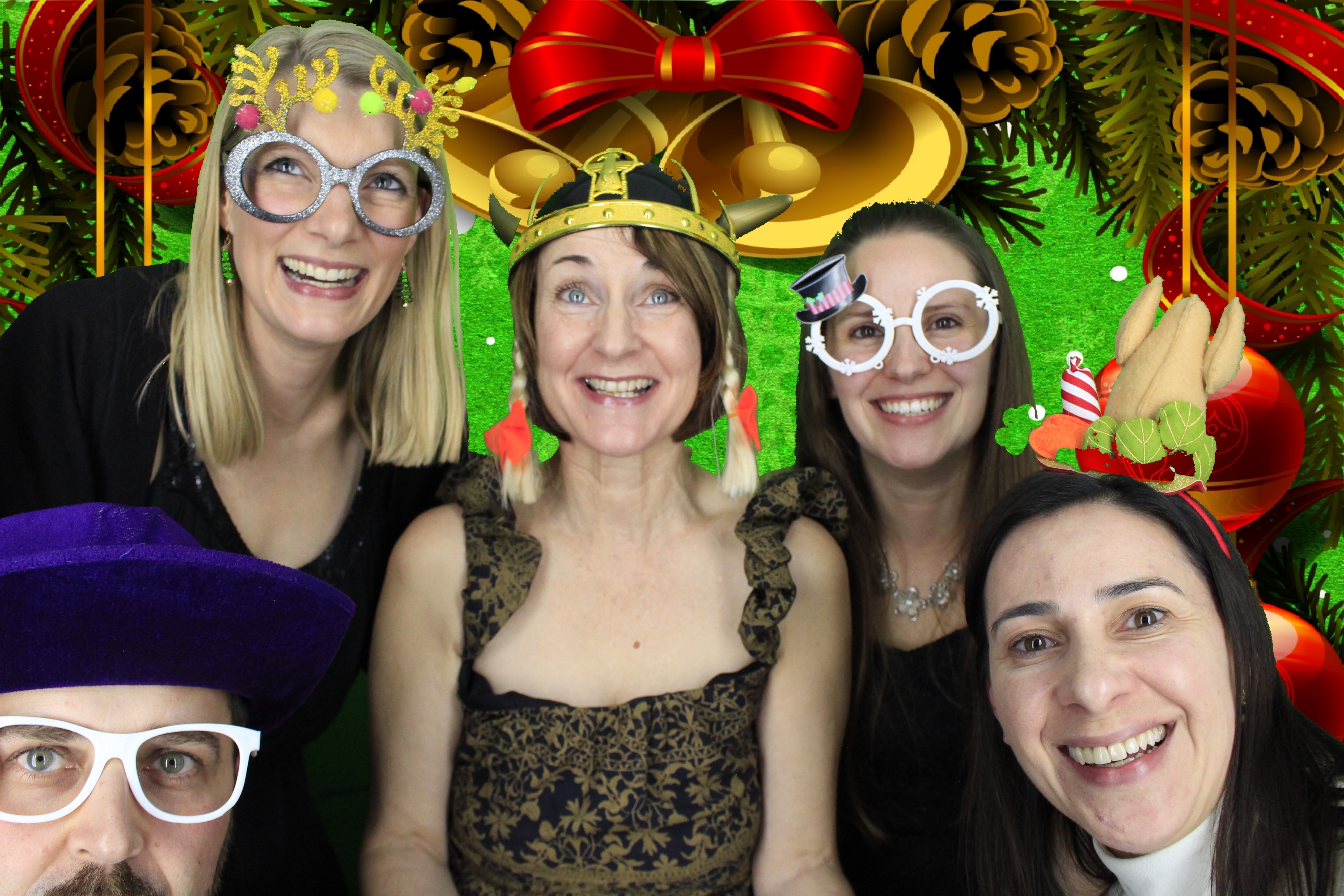 Siemens Christmas Party | View more photos from the event at gallery.myphotoboothexperience.co.uk/u/MyPhotoBoothExperienceLtd/Siemens-Christmas-Party